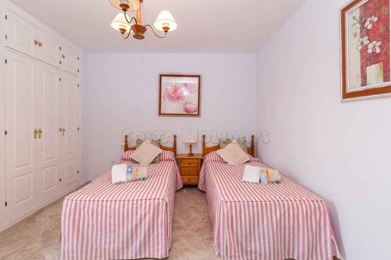 Townhouse Manilva Beach Exterior foto